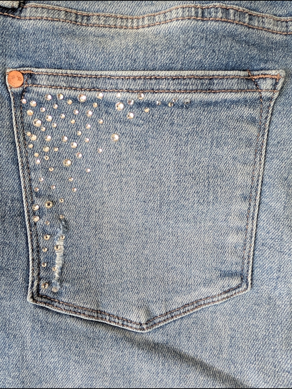 Judy Blue Rhinestone Slim Fit Distressed Jeans Size 13/31 Women's Stretch Denim - Picture 12 of 16